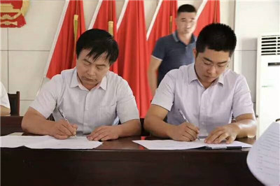 市委常委、組織部長曾曉黎高度評價(jià)德衡（濱州）律師事務(wù)所“一村一顧問”工作