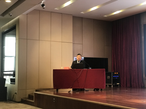 北京德和衡律師事務所主任劉克江為濱州律師講授涉外爭議法律實務